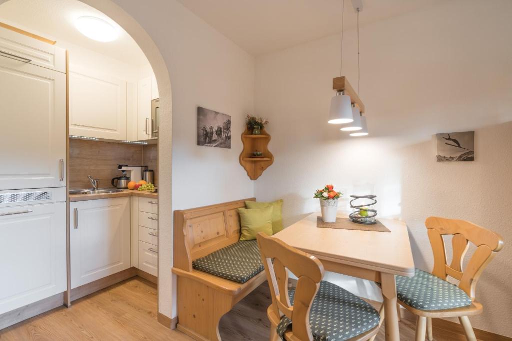 Ferienwohnung Bergstüberl - 2