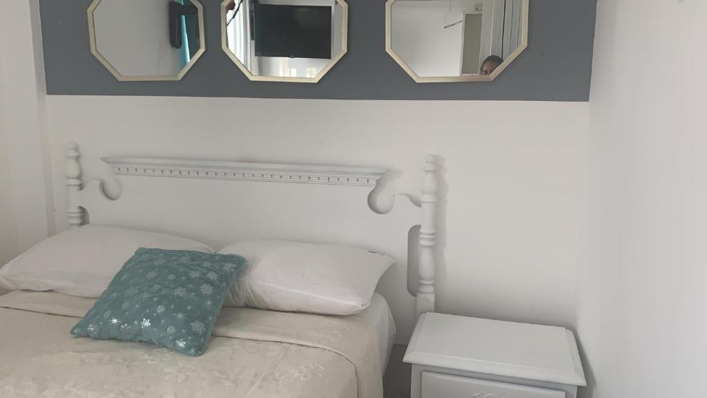Hostal Magallanes Romana photo
