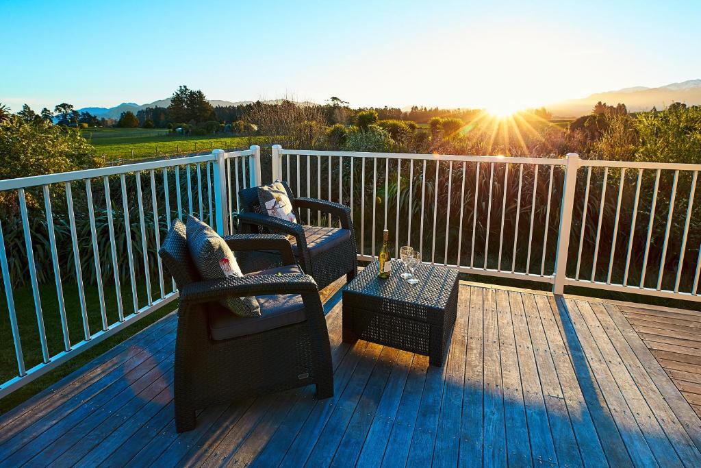 Kakatu Retreat Bed & Breakfast photo