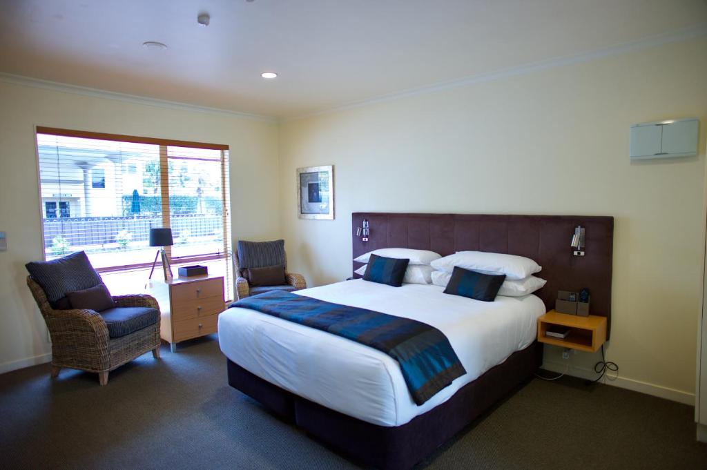 Regal Palms 5 Star City Resort photo