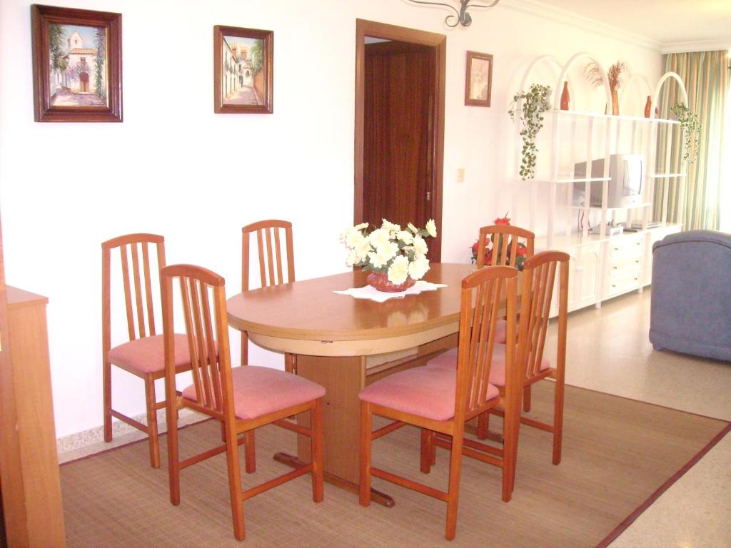 Modern Apartment in Nerja with Sea View, 90 sqm - 5