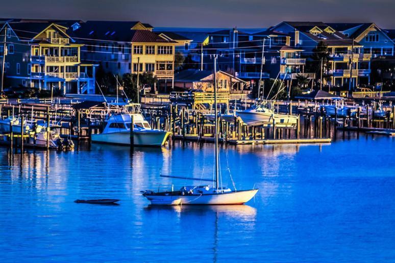 Harbor Inn photo