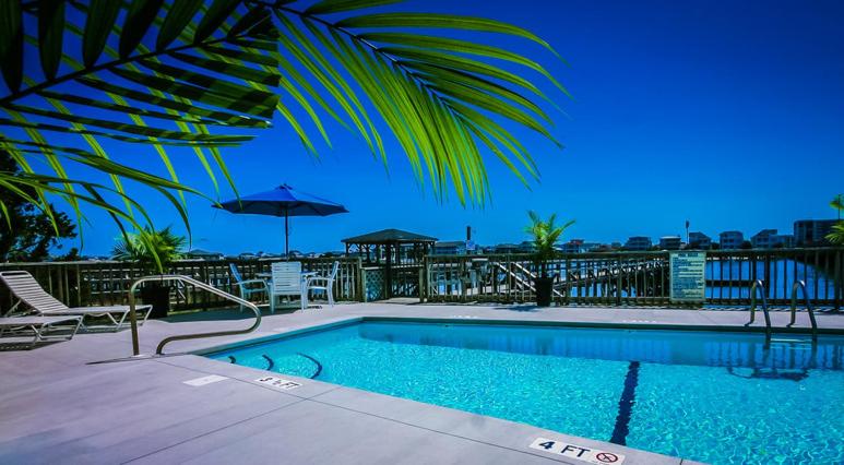 Harbor Inn photo