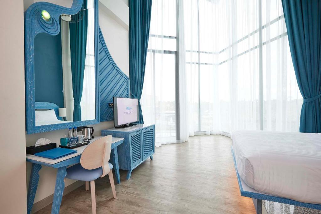 共用ラウンジ/TVエリア