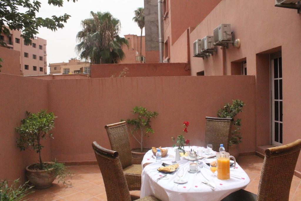 Rooms Palace Appart-Hotel photo