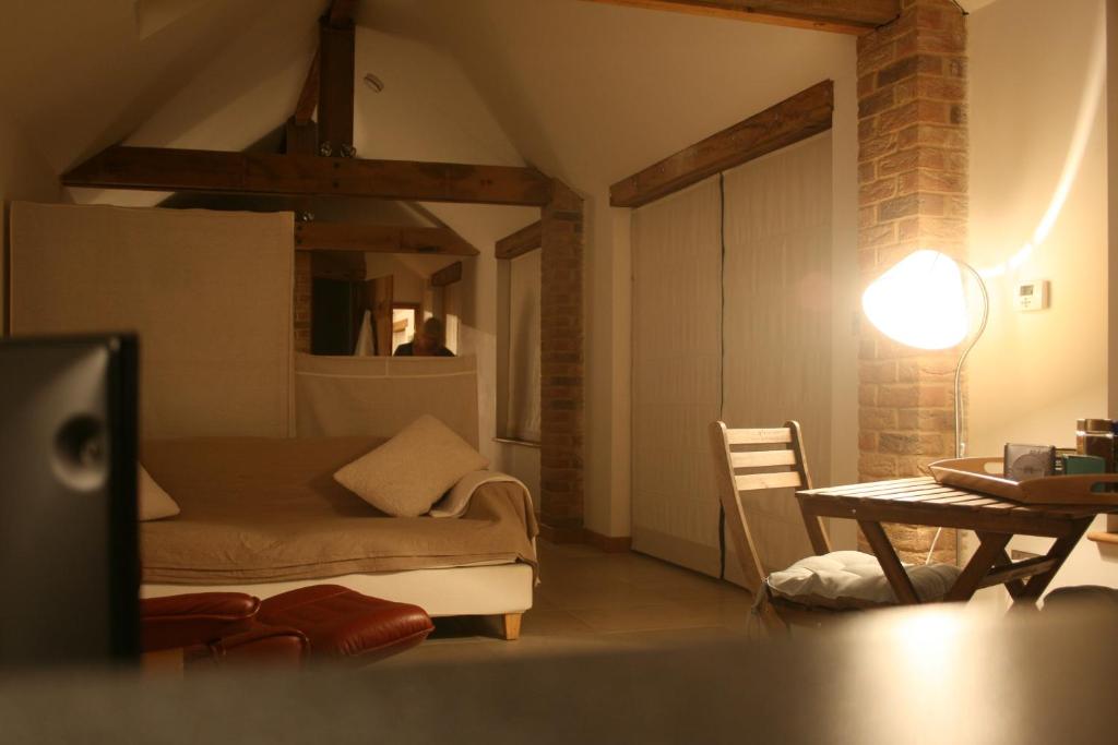 Appletree Cottages, Mildenhall photo 2