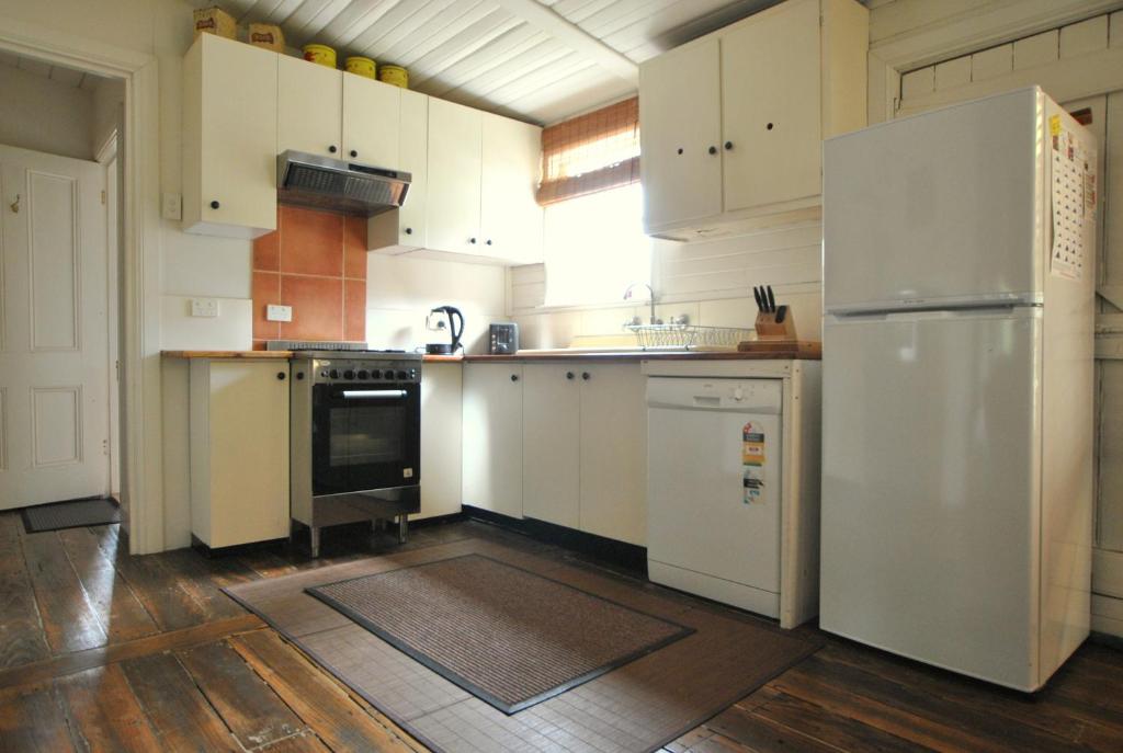 Cooma Cottage photo
