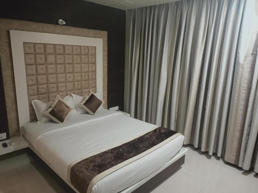 HOTEL RUDRA SHELTER INTERNATIONAL photo