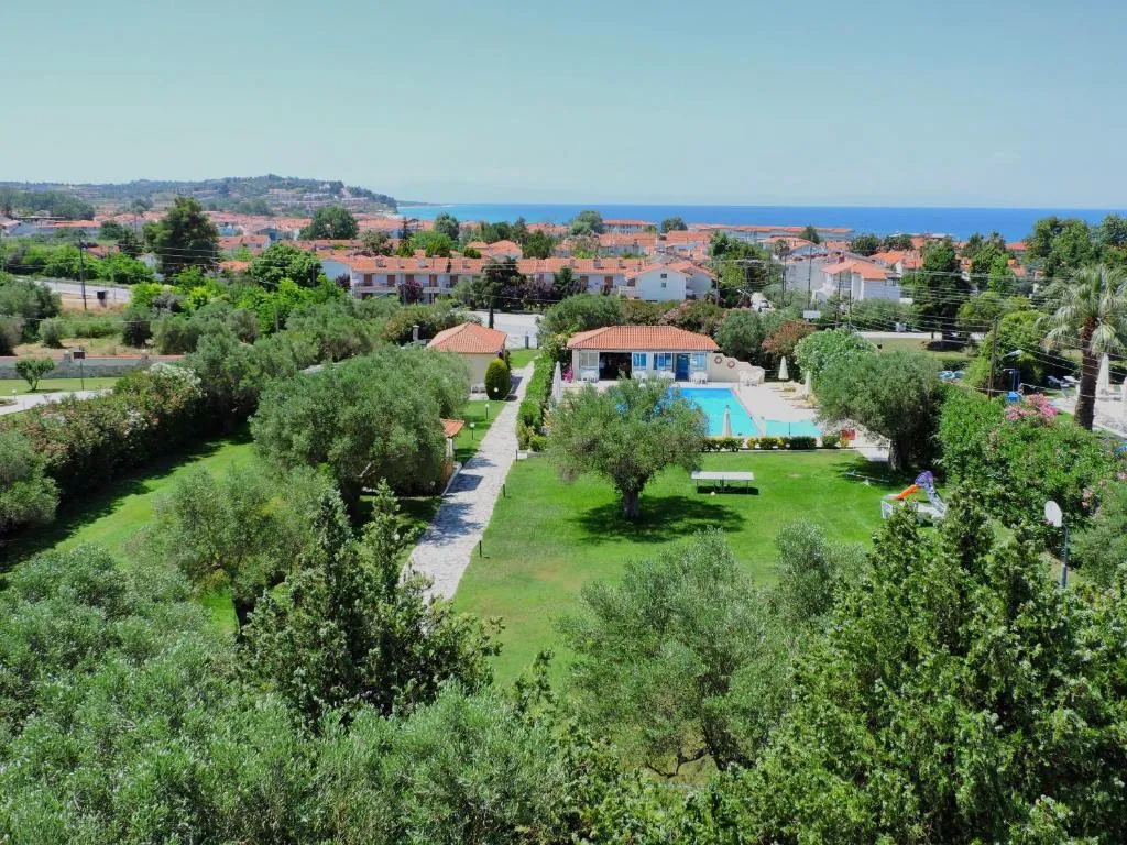Julia Hotel, hotel v destinaci Fourka