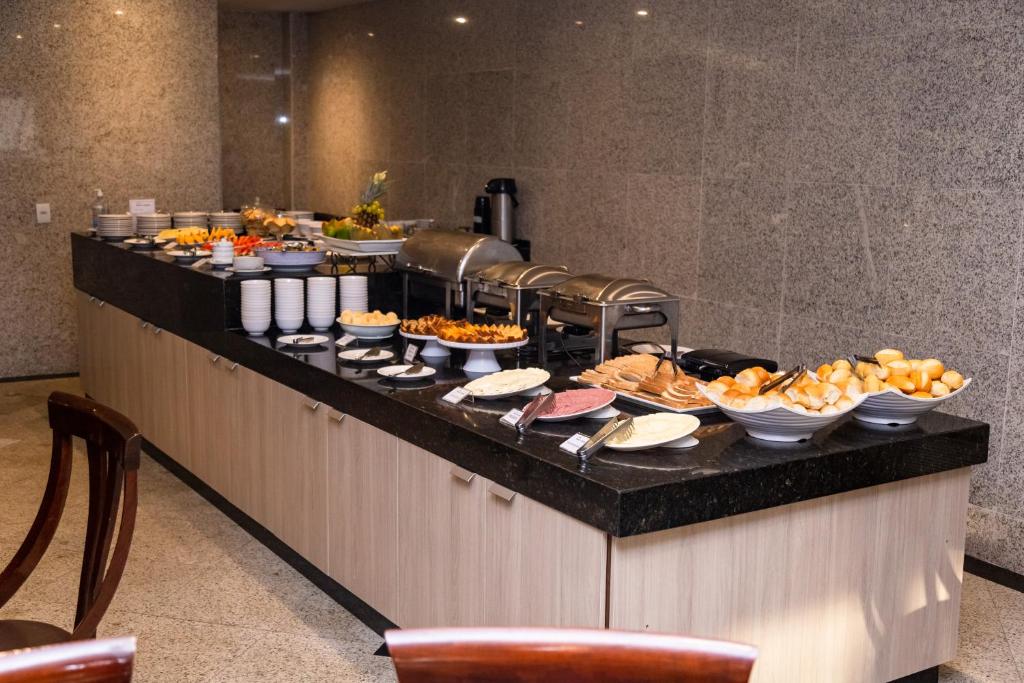 Plaza Praia Suites