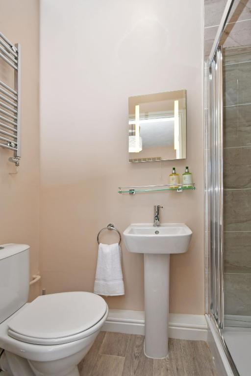 The Sutherland Arms ViaMichelin HOTEL NewcastleunderLyme ST4 5RW