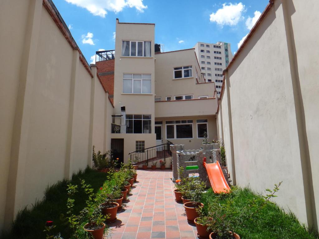 Rendezvous Hostal photo