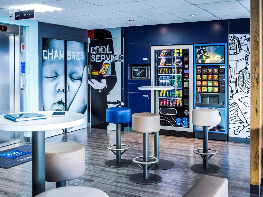 Bar/lounge