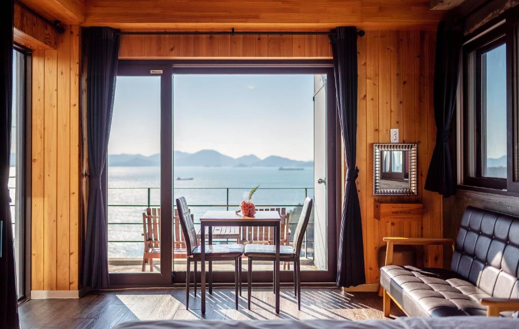 Facilities, Whales Dream Pension in Namhae-gun