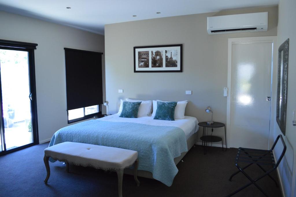 Adelphi Apartments 1 or 1A photo