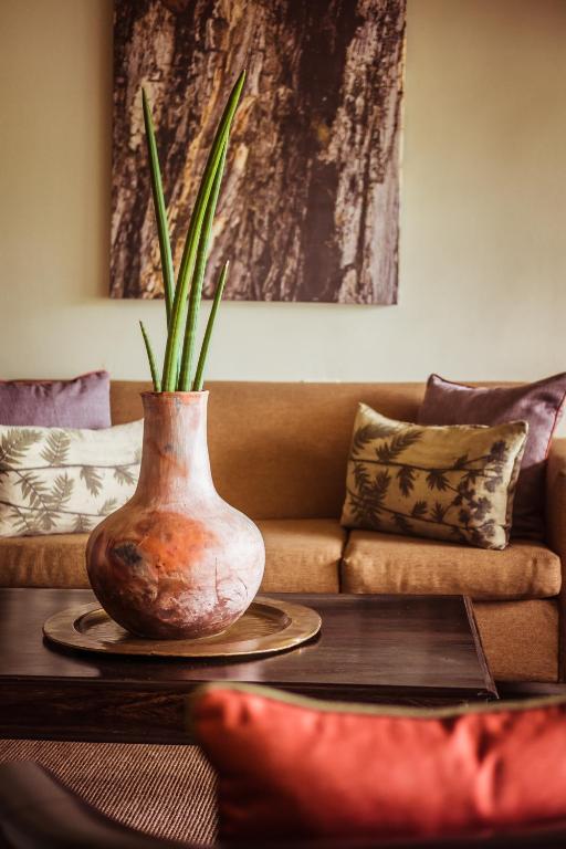 フロント・ロビー