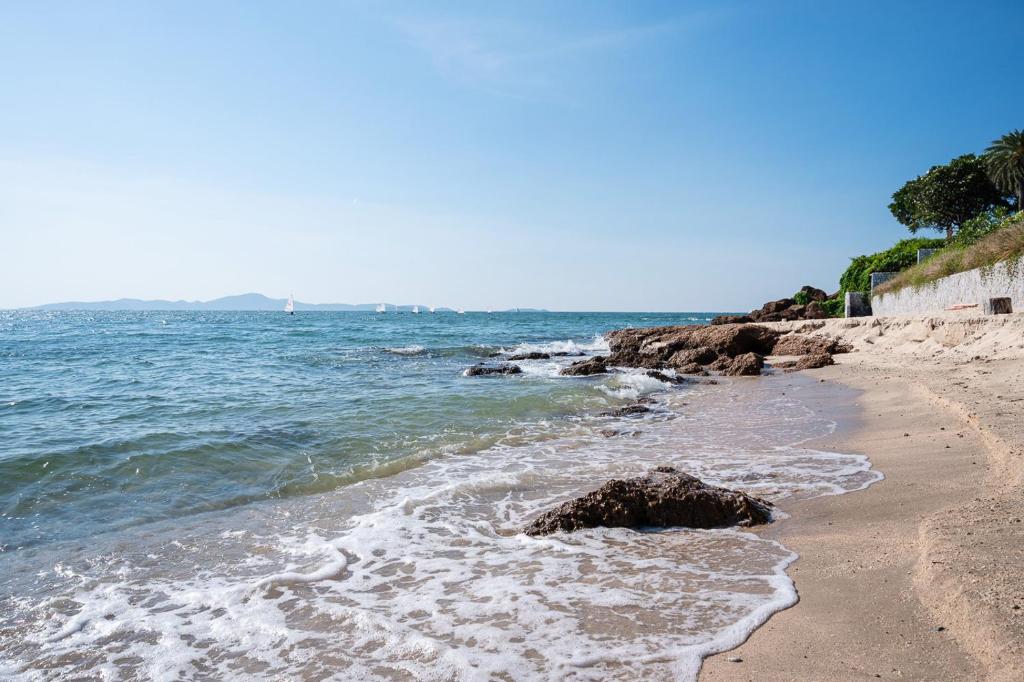 Majestic Residence Pool Villas 2 Bedrooms Private Beach photo