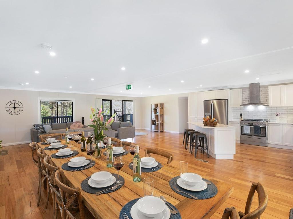 Sutton Forest Retreat - Sophie's Farmhouse