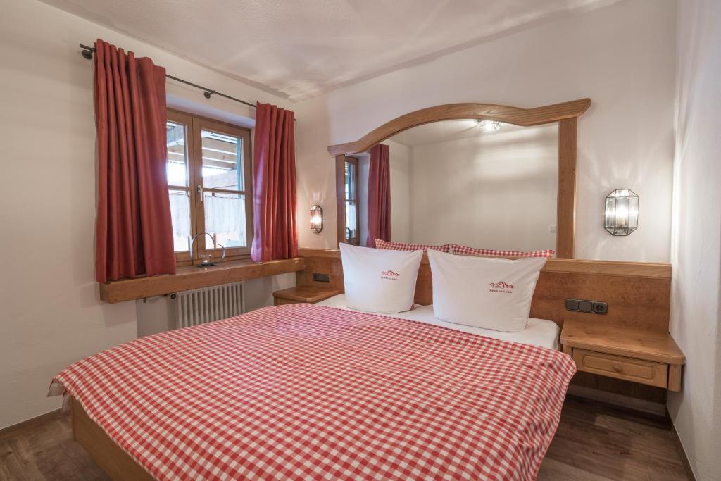 Ferienwohnungen Alpentraum - Landhaus im oberen Markt - 4