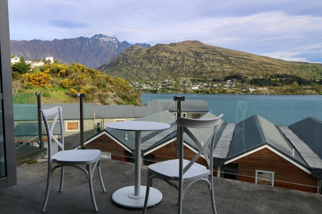 Alpine Village Luxury Apartment photo