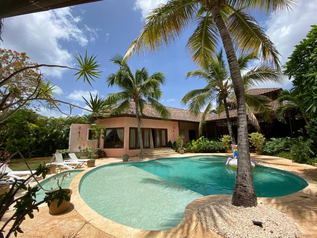 Beautiful Villa at Casa de Campo with private pool. Made