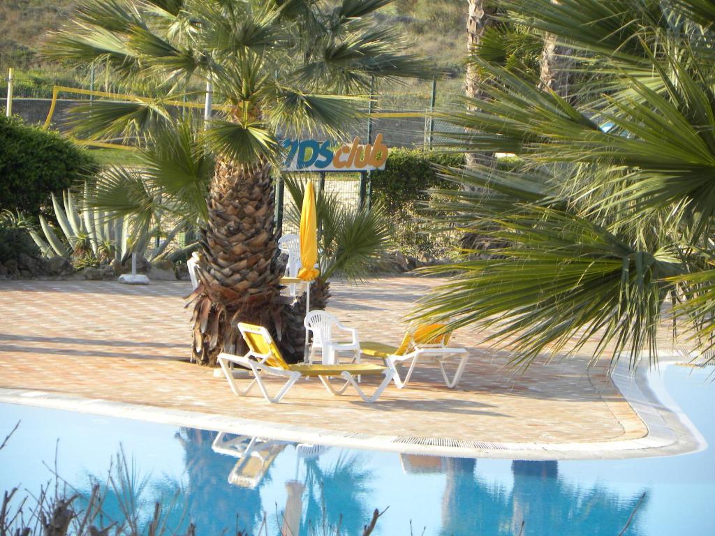 Cabanas Gold By Beach Rentals photo