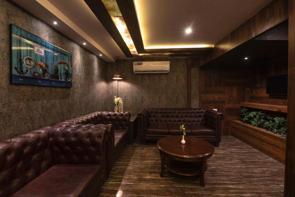 Hotel Monarch By Rivido photo