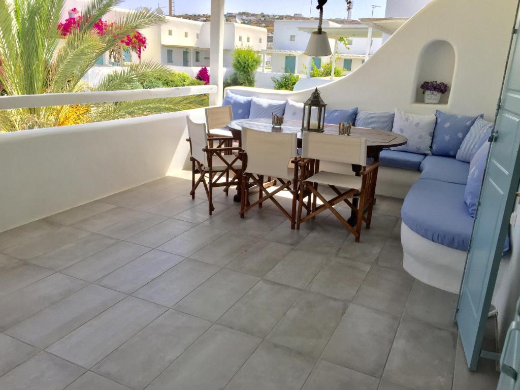 Anthos House photo