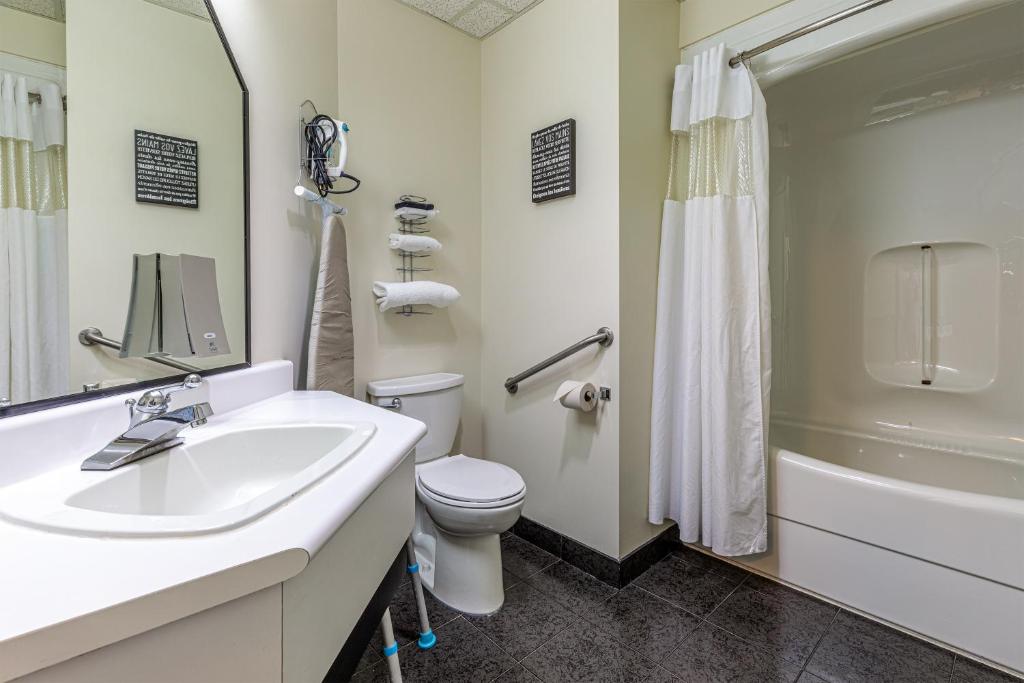 Days Inn by Wyndham Berthierville photo