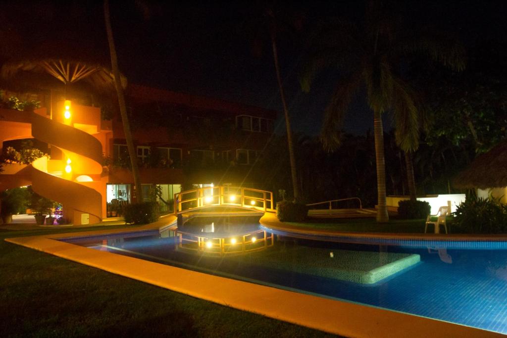 La Ceiba del Mar photo