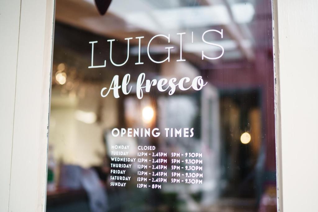 The Limes By Luigis Al Fresco photo