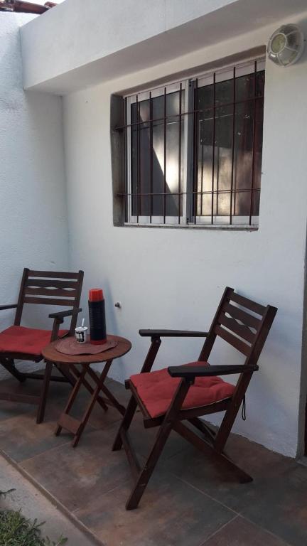 Santorini Bed II - 1