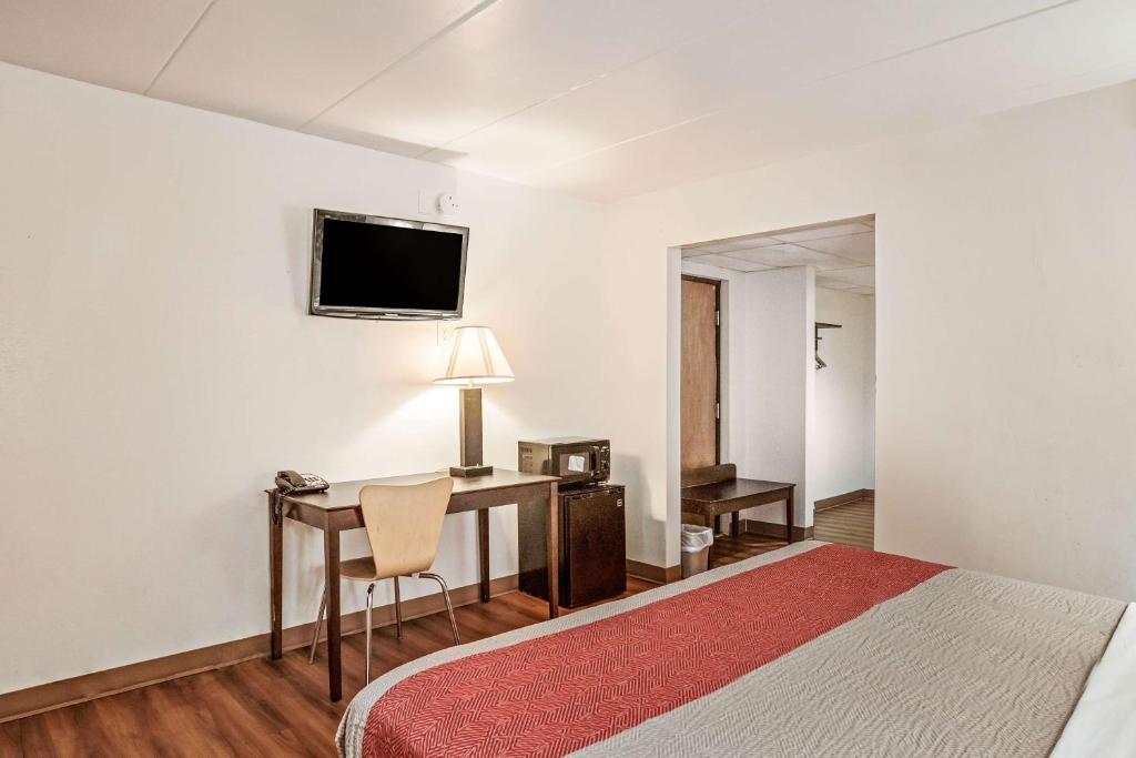 Motel 6 Levittown - Bensalem photo