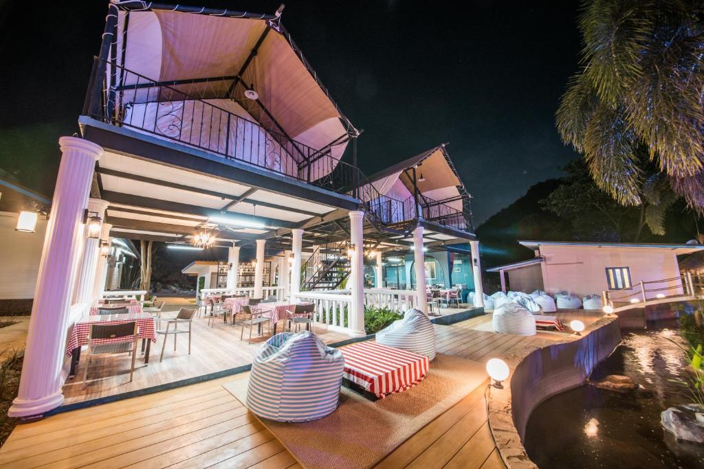 Mont Blanc Base Camp Khaoyai photo