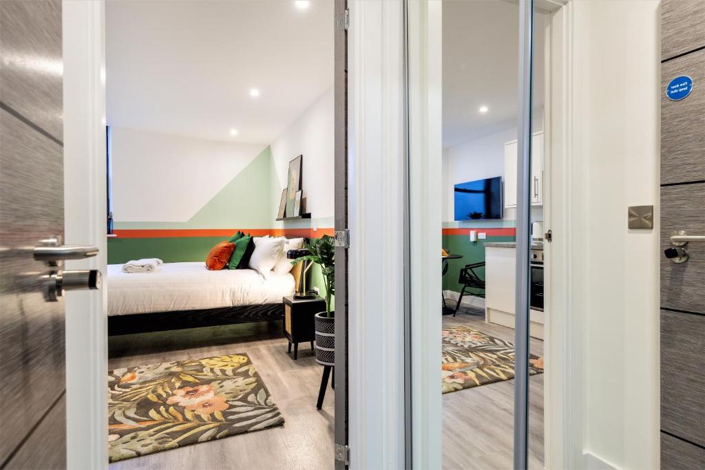 Your Apartment I Clifton Village photo