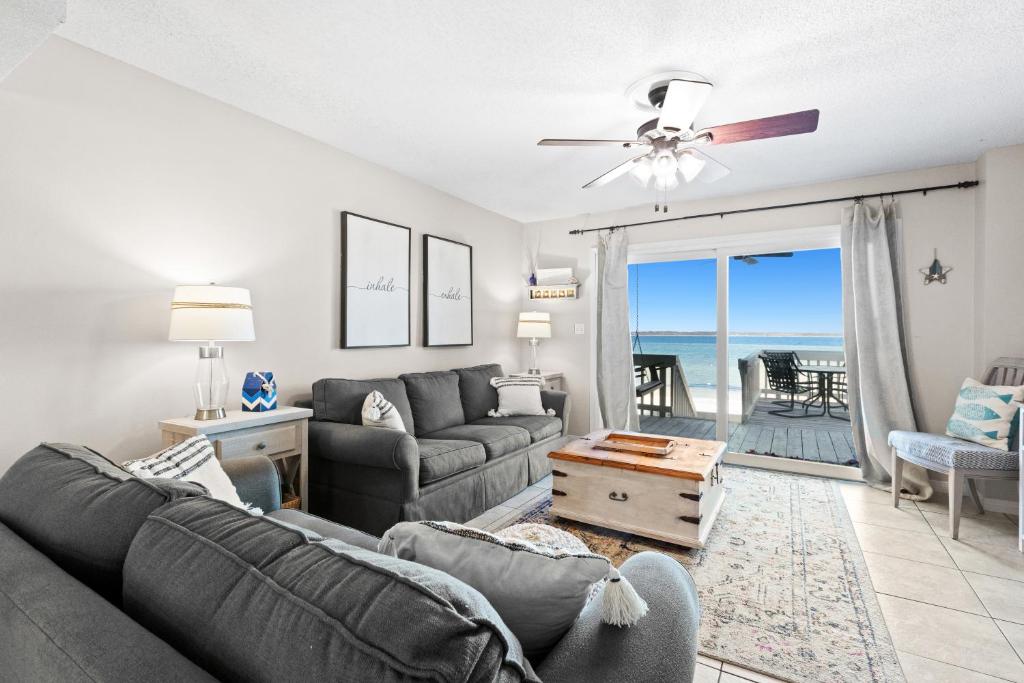 3138 Laurel Drive in Gulf Breeze (FL) reviews, prices of Hotels