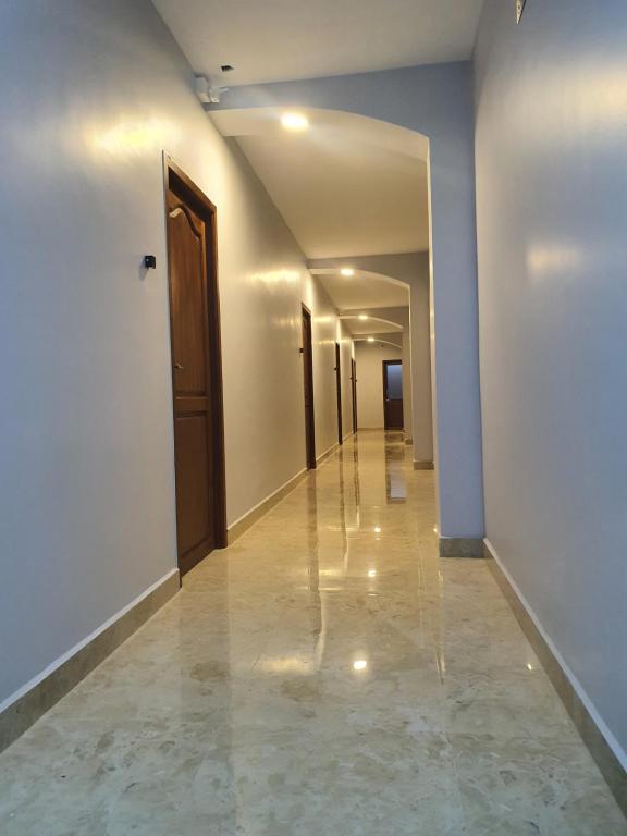 Le Supreme Inn (the lap of luxury) photo