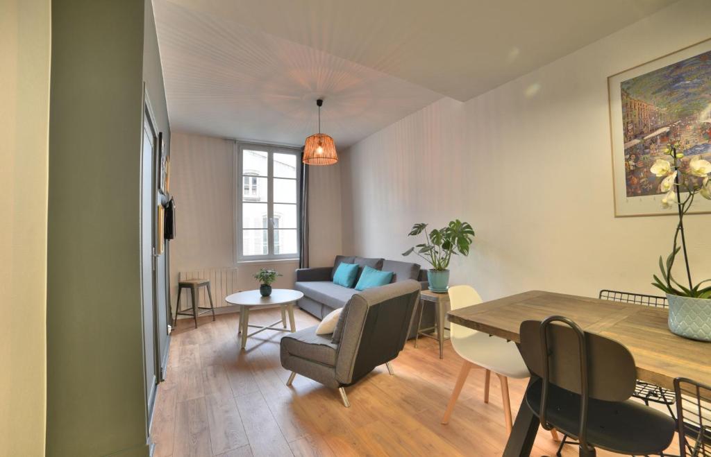 Superbe T2 de 45m² en hyper centre - 3