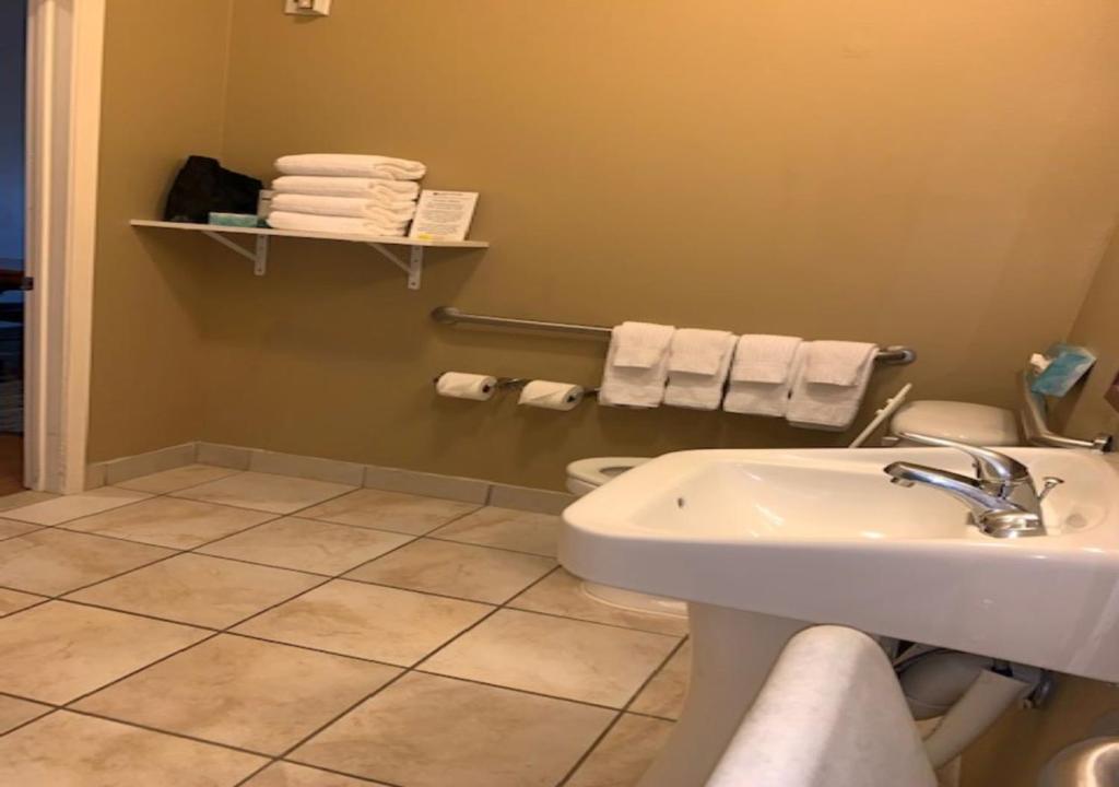 Candlewood Suites Temple photo