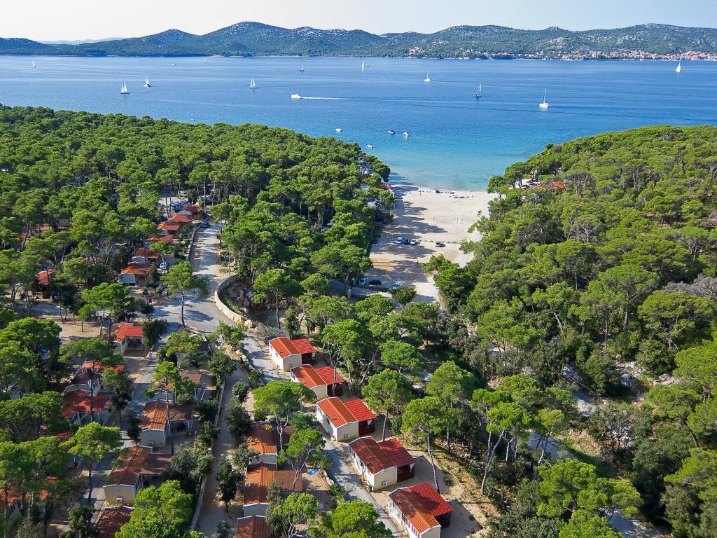 Camping Park Soline — Hotel in Biograd na Moru