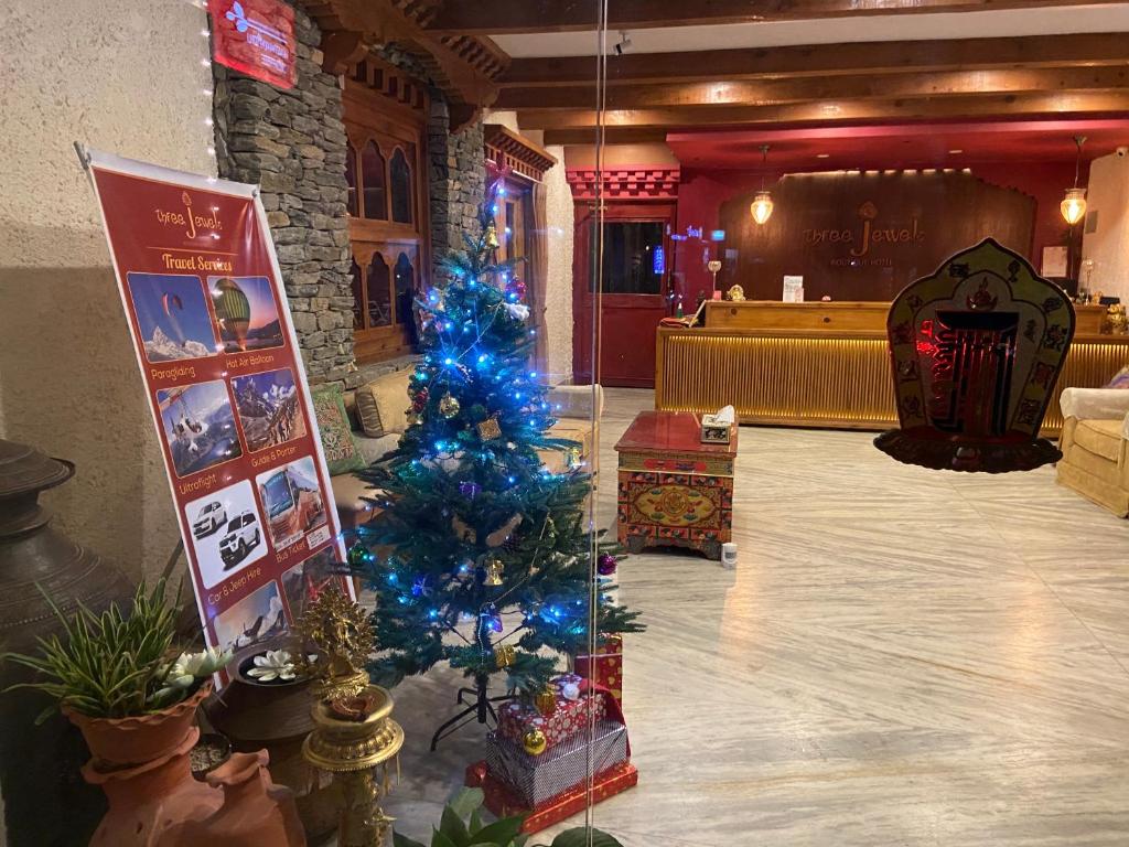 Three Jewels Boutique Hotel photo