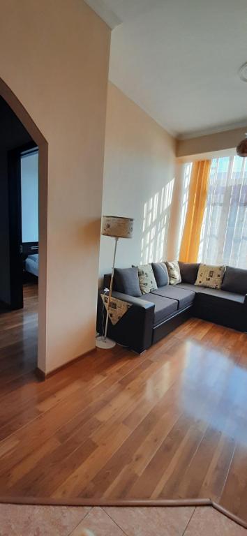 Apartment on Aleksandr Pushkin Street — Hotel in Tbilisi