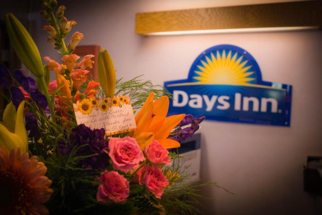 Days Inn by Wyndham Hurley photo