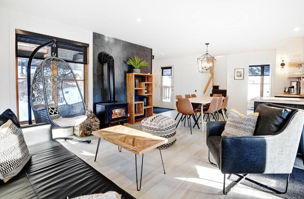 Chalets Alpins - 14 Chemin Alpin, Stoneham