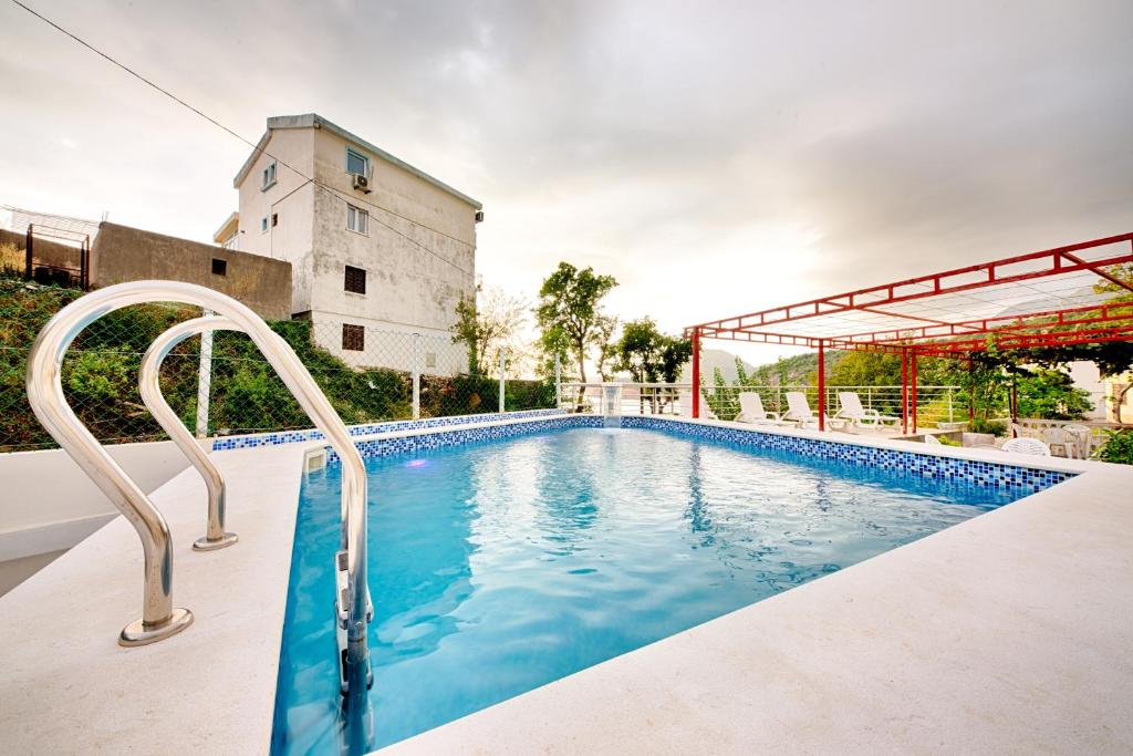 Vila Nikezić - 3