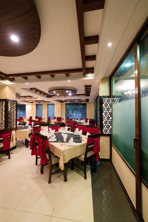 Laraib Inn Hotel photo
