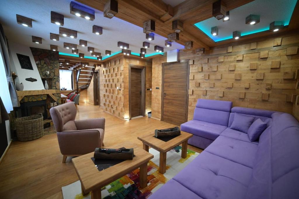 Drugarska priča - 4