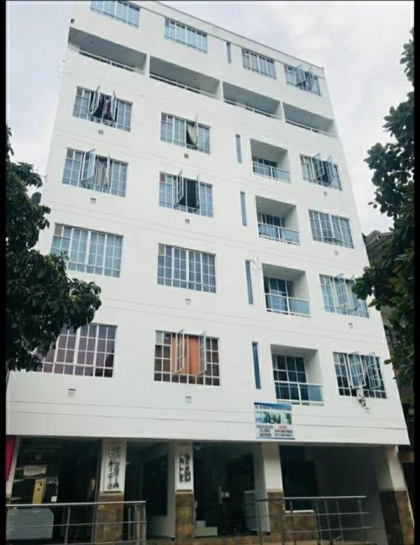 Aparta Estudios Edificio Valeria photo