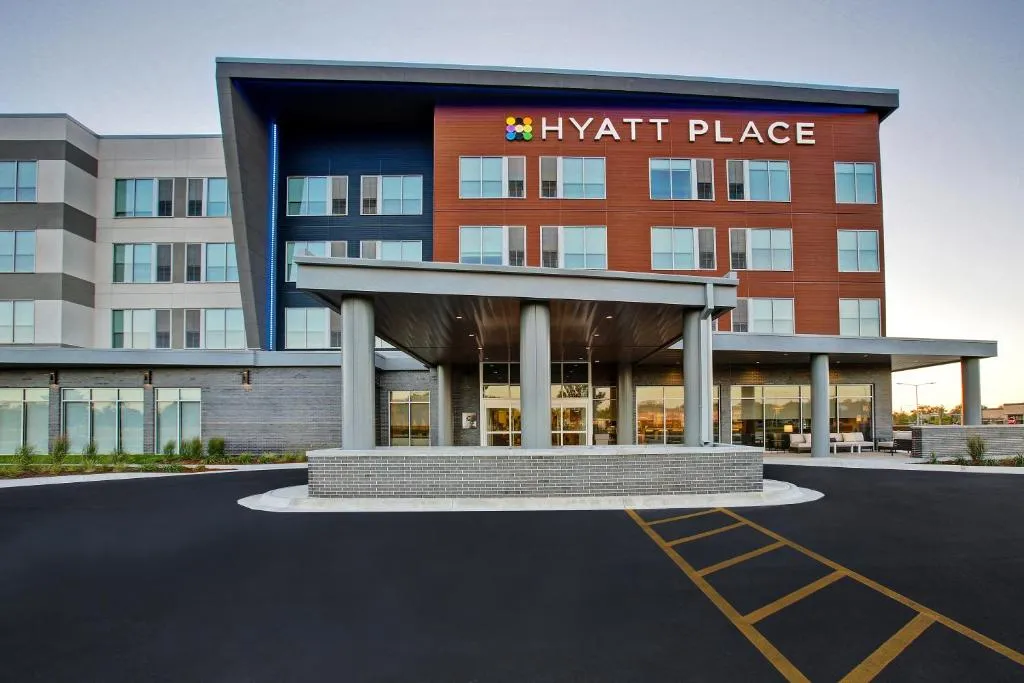 Hyatt Place at Wichita State University，位于威奇托的酒店