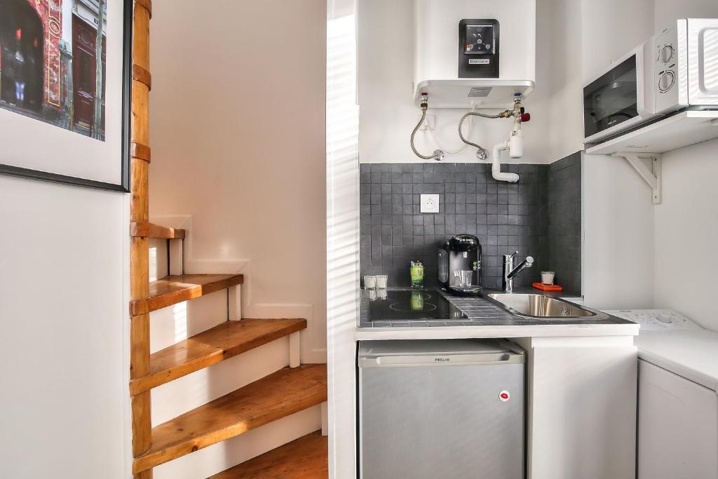 Charming Duplex Studio in the heart of Paris - 3